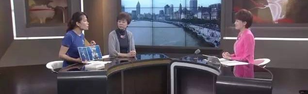 头条新闻 | 上海广播电视台独家采访并报道魔都最专业的亲子游泳---乐游宝宝